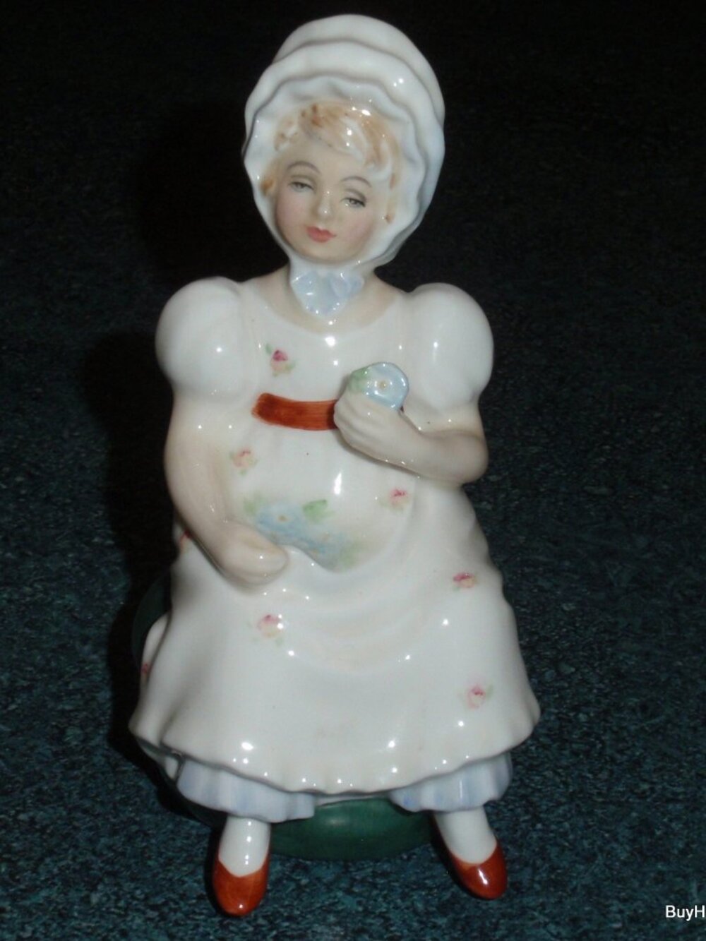 "Kathy" Royal Doulton Figurine HN2346 Bone China Kate Greenaway Series RARE GIFT